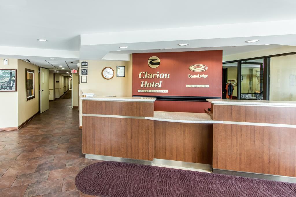 Econo Lodge Broken Arrow-Tulsa Buitenkant foto